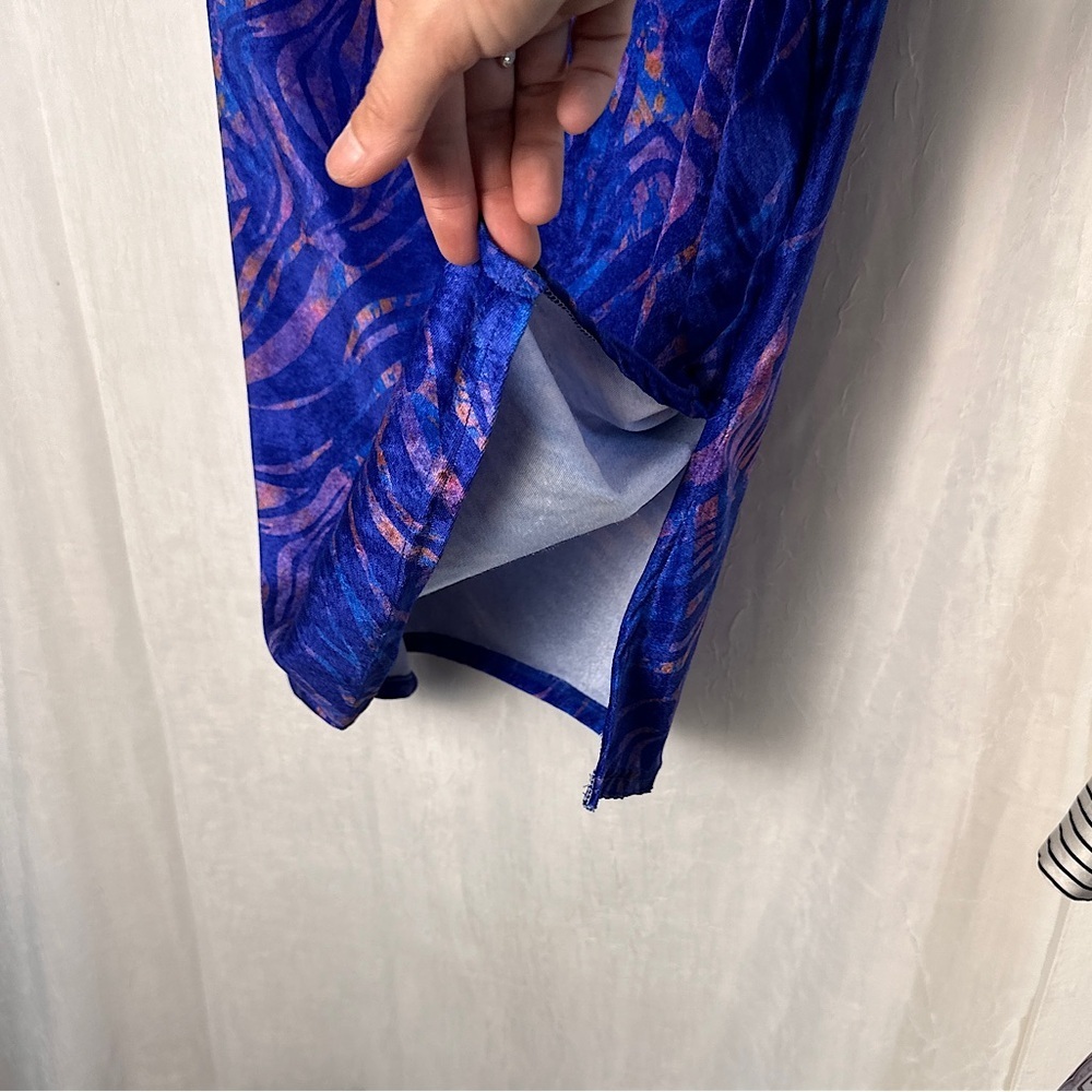 3/$20š„ PrettyLittleThing PLUS NWT Tube Dress Stretchy Bodycon Purple Pink Velour - Picture 9 of 13